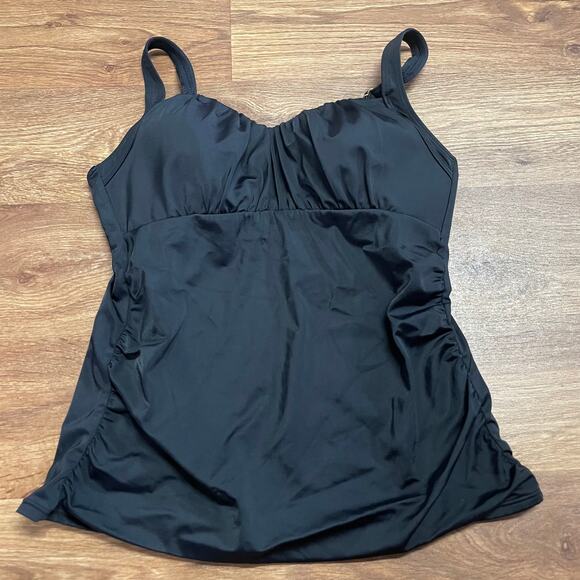 Lands End Womens Solid Black Tankini Swim Top Ruched Size 8 Built in Bra Modest - Picture 1 of 8